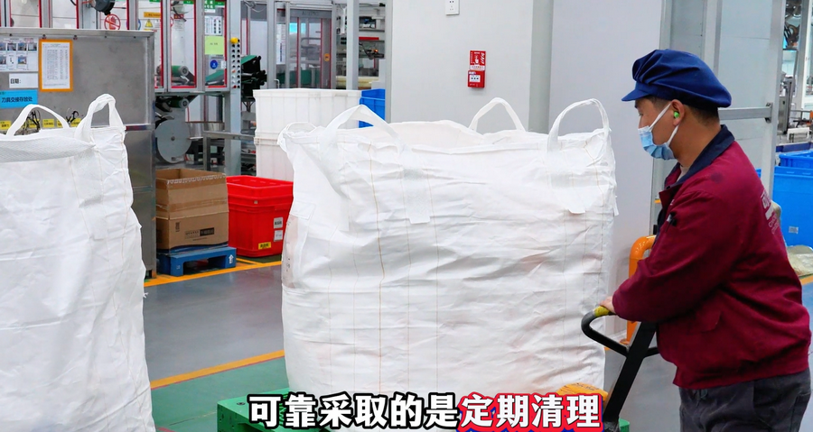 探秘可靠無人化智慧工廠 一片紙尿褲背后的科技與守護(hù)
